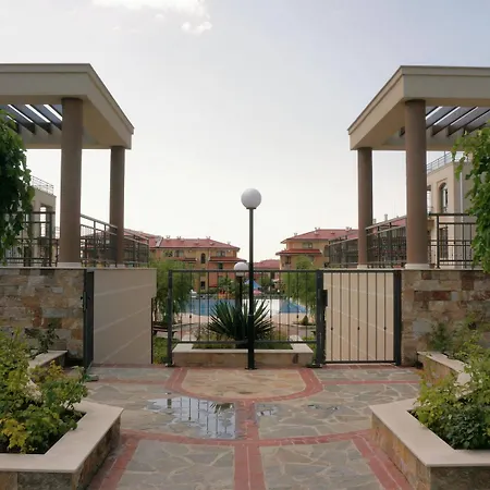 アパートホテル Sorrento Sole Mare スヴェティ・ヴラス